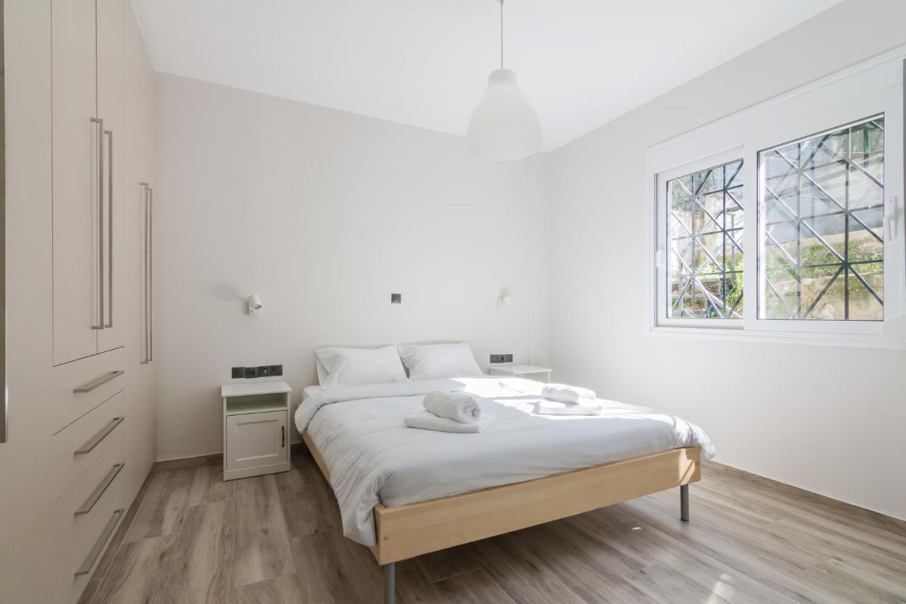 Acropolis View Apartment For 4 People Athens Ngoại thất bức ảnh
