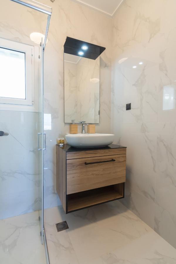 Acropolis View Apartment For 4 People Athens Ngoại thất bức ảnh